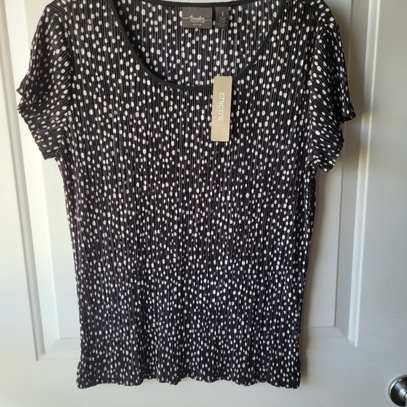 Woman's pant set - Picture 2 of 5